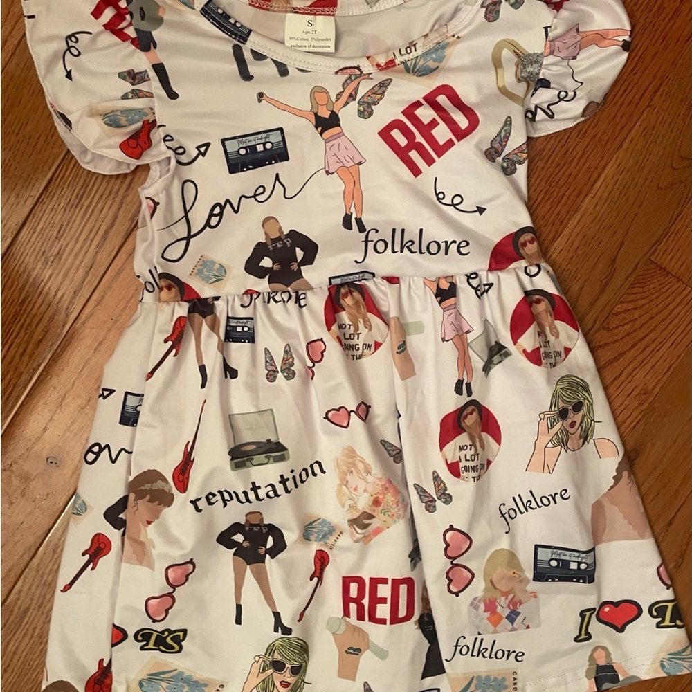 Taylor Swift inspired White Graphic Print Dress. NWOT 2T